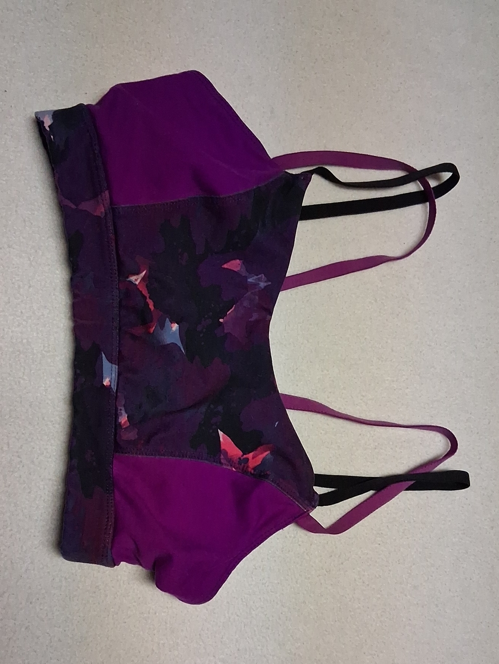 4/20$ Old Navy Purple Floral Strappy Sports Bralette